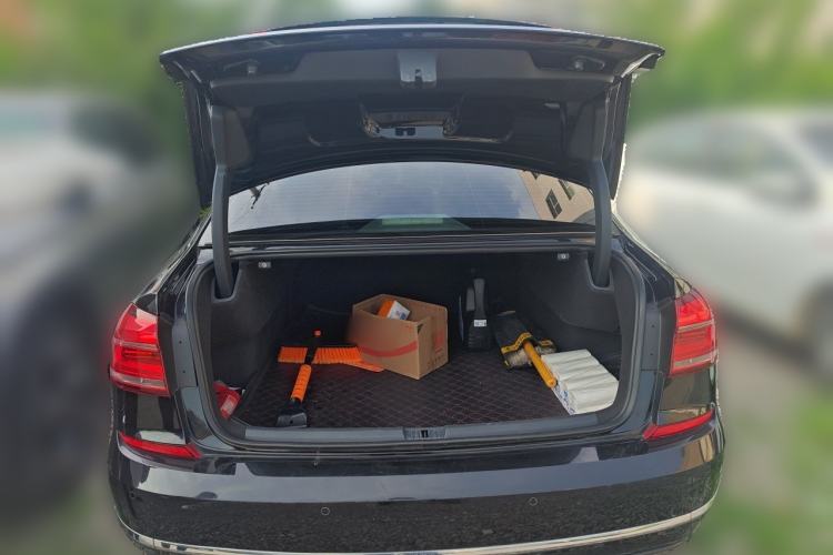 Used Volkswagen Passat 2016 330TSI DSG Prestige Edition Trunk