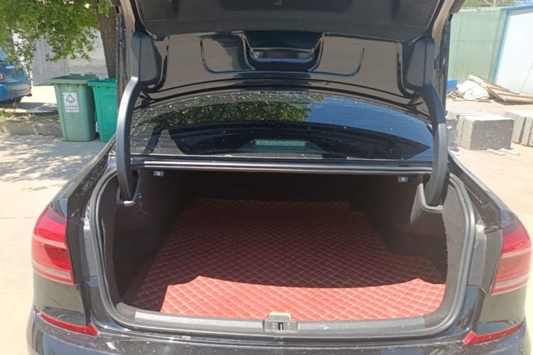 Used Volkswagen Passat 2016 1.8T Government Procurement Version (CEA Engine + 6AT) Trunk