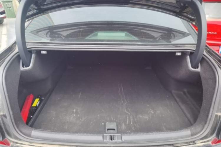 Used Volkswagen Passat 2016 1.8T Government Procurement Version (CEA Engine + 6AT) Trunk