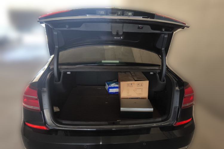 Used Volkswagen Passat 2016 330TSI DSG Prestige Edition Trunk