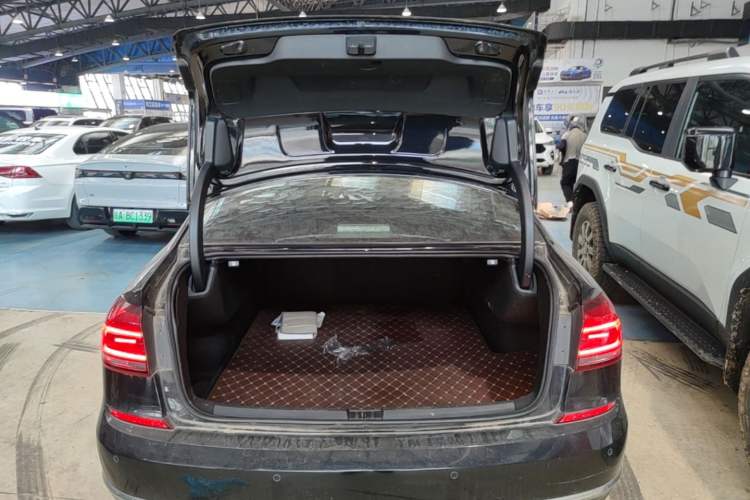 Used Volkswagen Passat 2016 1.8T Government Procurement Version (CEA Engine + 6AT) Trunk