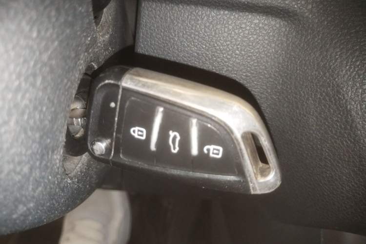 Used Volkswagen Passat 2016 330TSI DSG Luxury Edition Vehicle Key