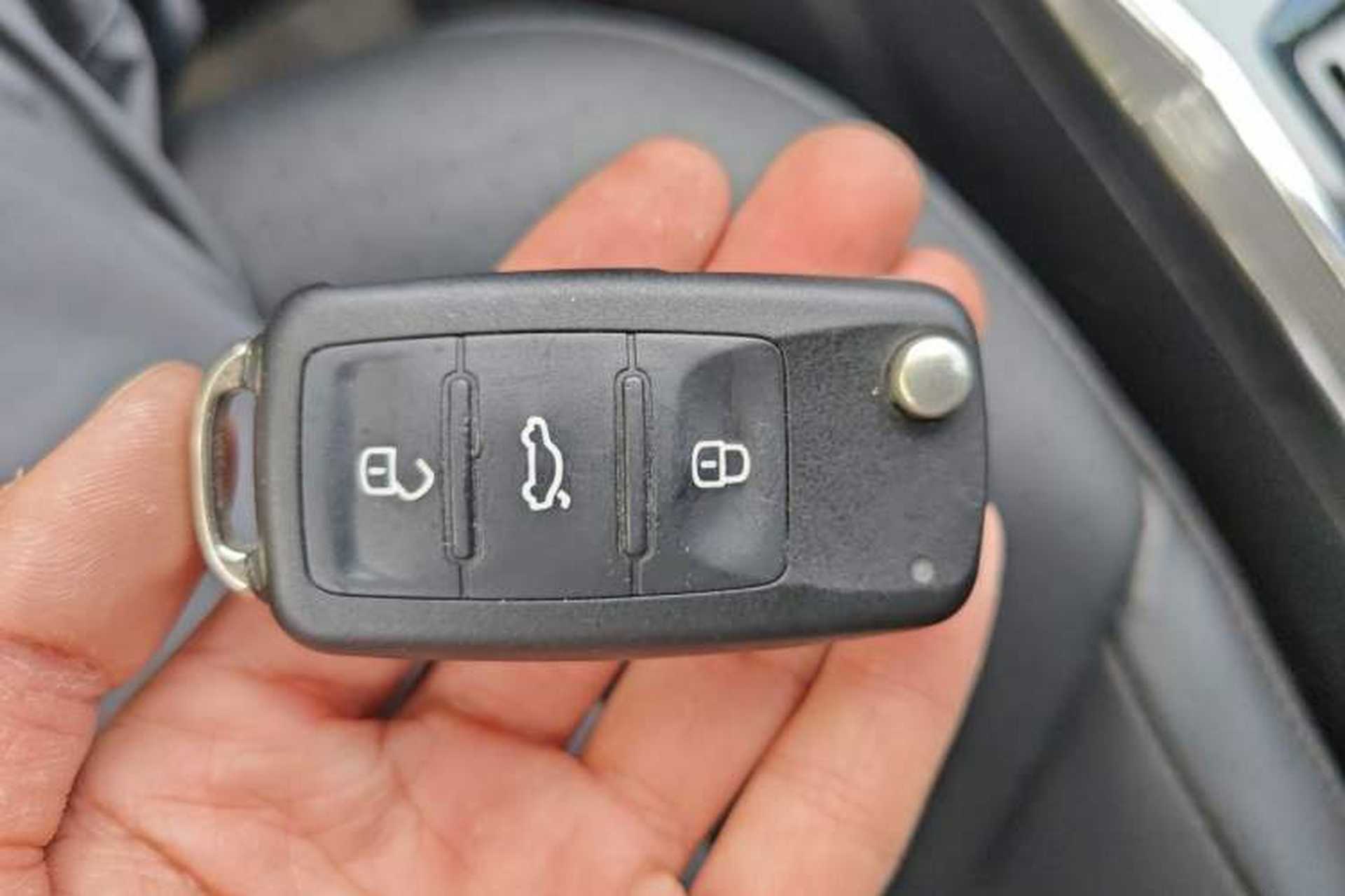 Used Volkswagen Passat 2016 380TSI DSG Prestige Edition Vehicle Key