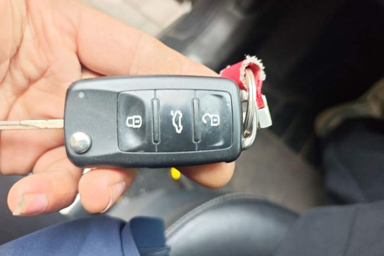 Used Volkswagen Passat 2016 330TSI DSG Prestige Edition Vehicle Key