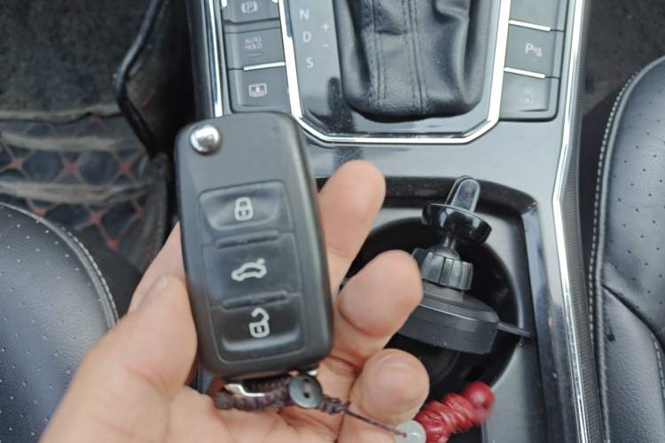 Used Volkswagen Passat 2016 330TSI DSG Prestige Edition Vehicle Key