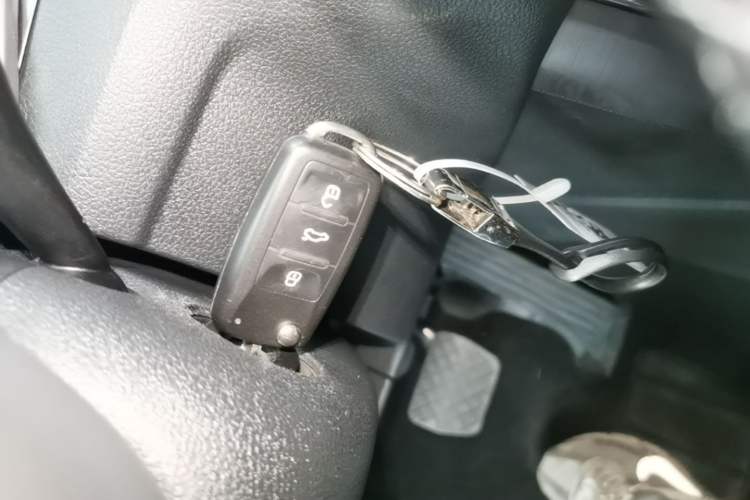 Used Volkswagen Passat 2016 330TSI DSG Luxury Edition Vehicle Key