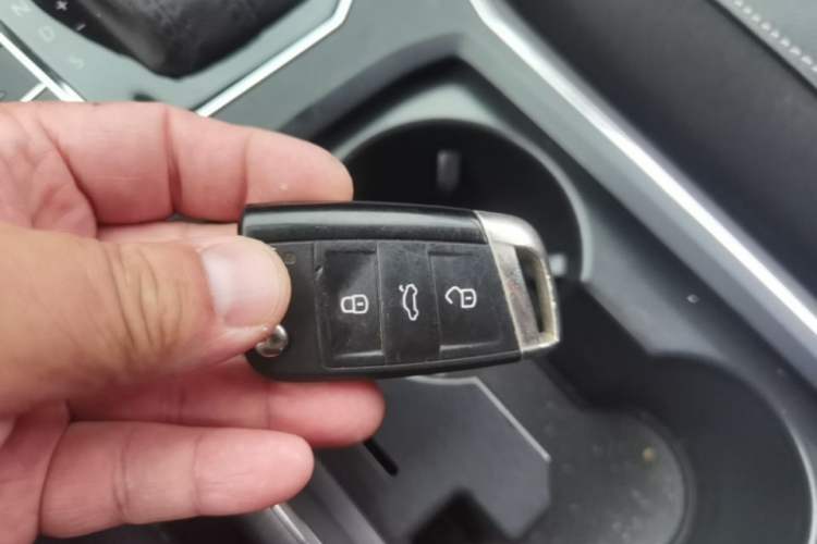 Used Volkswagen Passat 2016 1.8T Government Procurement Version (CEA Engine + 6AT) Vehicle Key