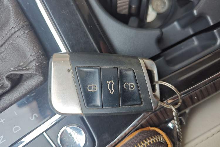 Used Volkswagen Passat 2016 280TSI DSG Prestige Edition Vehicle Key