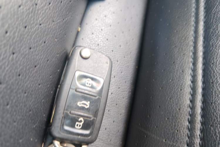 Used Volkswagen Passat 2016 330TSI DSG Prestige Edition Vehicle Key