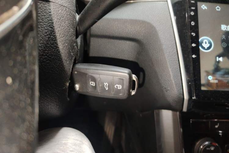 Used Volkswagen Passat 2016 330TSI DSG Luxury Edition Vehicle Key