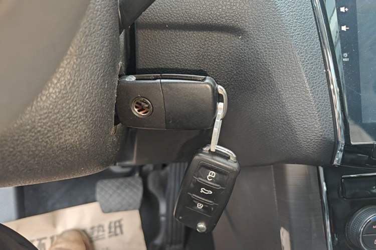 Used Volkswagen Passat 2016 330TSI DSG Luxury Edition Vehicle Key