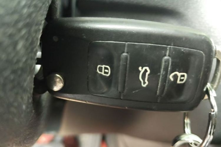 Used Volkswagen Passat 2016 1.8T Government Procurement Version (CEA Engine + 6AT) Vehicle Key