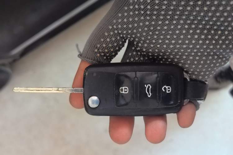 Used Volkswagen Passat 2016 330TSI DSG Luxury Edition Vehicle Key