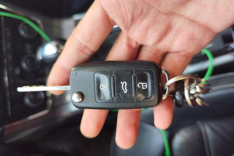 Used Volkswagen Passat 2016 330TSI DSG Luxury Edition Vehicle Key