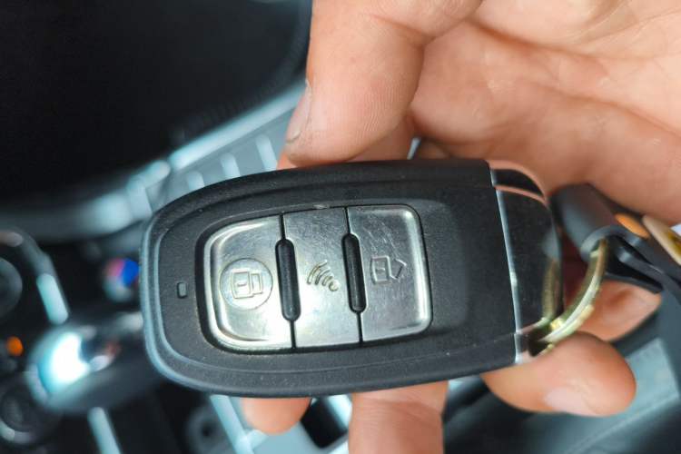 Used Volkswagen Passat 2016 330TSI DSG Luxury Edition Vehicle Key