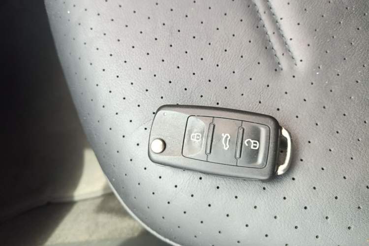 Used Volkswagen Passat 2016 380TSI DSG Prestige Edition Vehicle Key