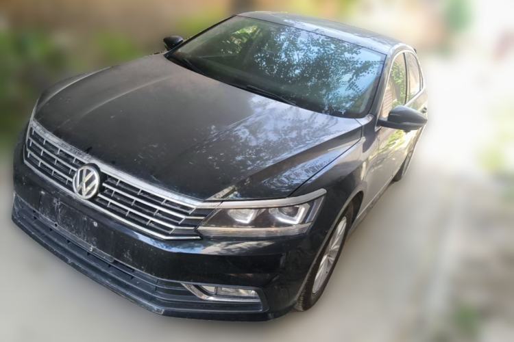 Used Volkswagen Passat 2016 330TSI DSG Luxury Edition Guazi used car, China used car export, Used car for sale, Used cars, Cheapest cars for sale