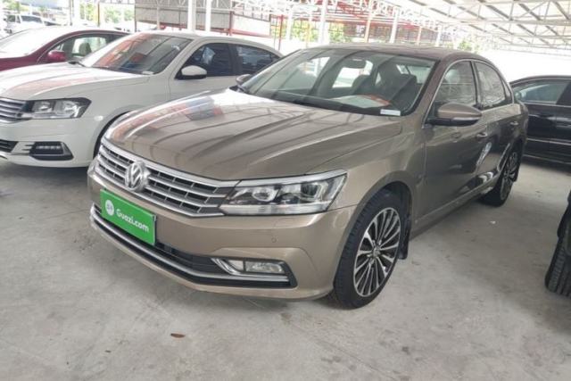 Ojetý Volkswagen Passat 2016 330TSI DSG Prestige Edition