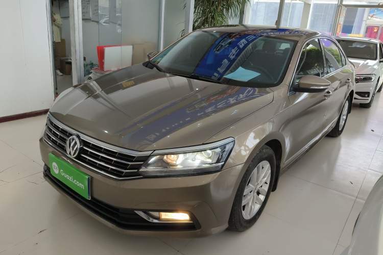 Used Volkswagen Passat 2016 330TSI DSG Luxury Edition Guazi used car, China used car export, Used car for sale, Used  cars, Cheapest cars for sale
