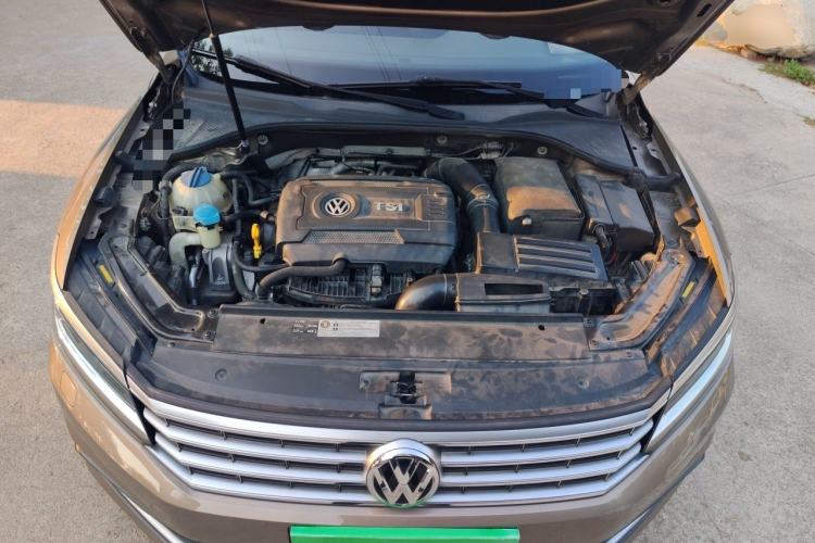 Used Volkswagen Passat 2016 380TSI DSG Prestige Edition Engine Bay
