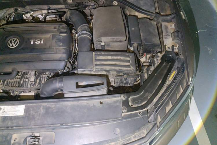 Used Volkswagen Passat 2016 330TSI DSG Prestige Edition Engine Bay Left