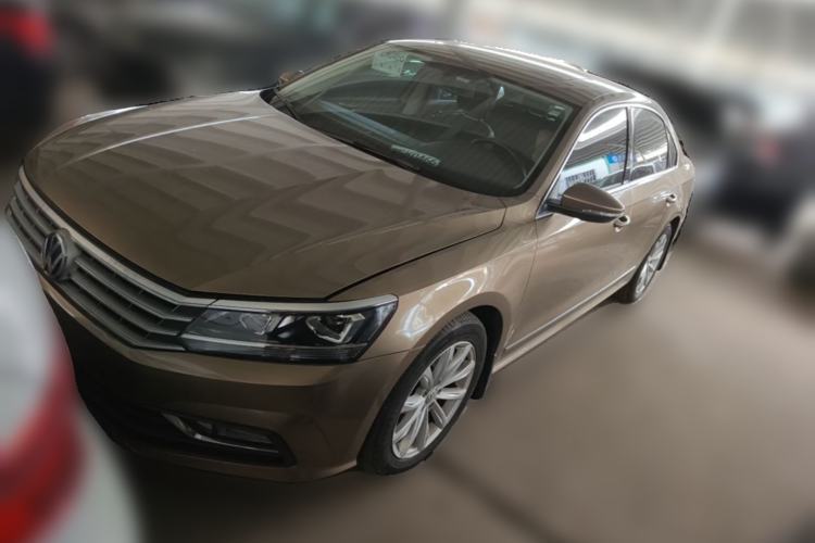 Used Volkswagen Passat 2016 330TSI DSG Luxury Edition Guazi used car, China used car export, Used car for sale, Used  cars, Cheapest cars for sale