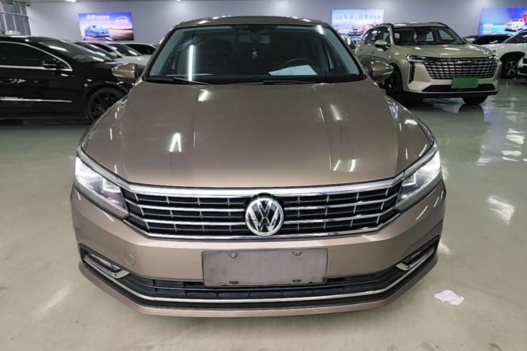 Used Volkswagen Passat 2016 330TSI DSG Luxury Edition Front