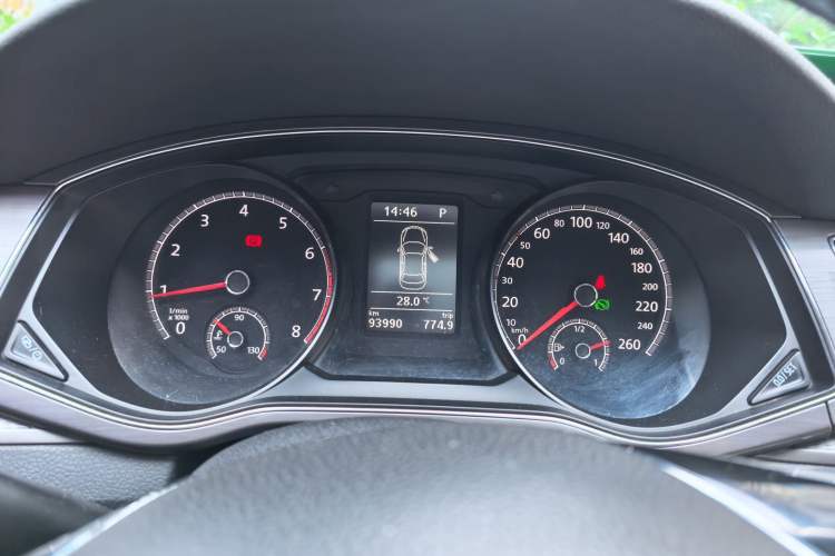 Used Volkswagen Passat 2016 280TSI DSG Prestige Edition Instrument Cluster