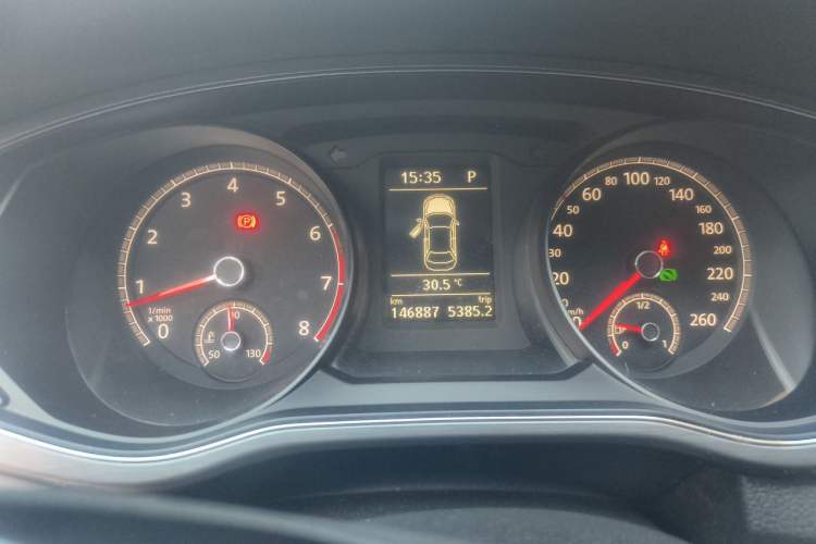 Used Volkswagen Passat 2016 330TSI DSG Luxury Edition Instrument Cluster