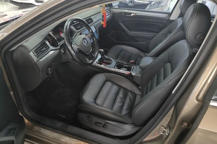 Used Volkswagen Passat 2016 280TSI DSG Prestige Edition Left Front Seat