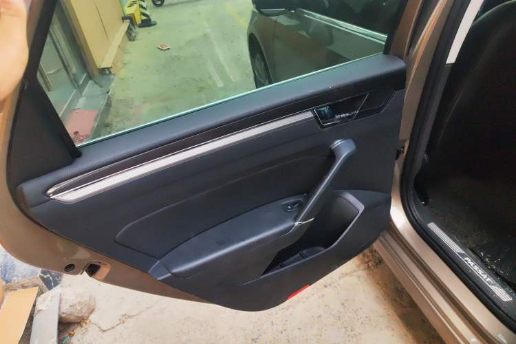 Used Volkswagen Passat 2016 330TSI DSG Prestige Edition Left Rear Door Interior