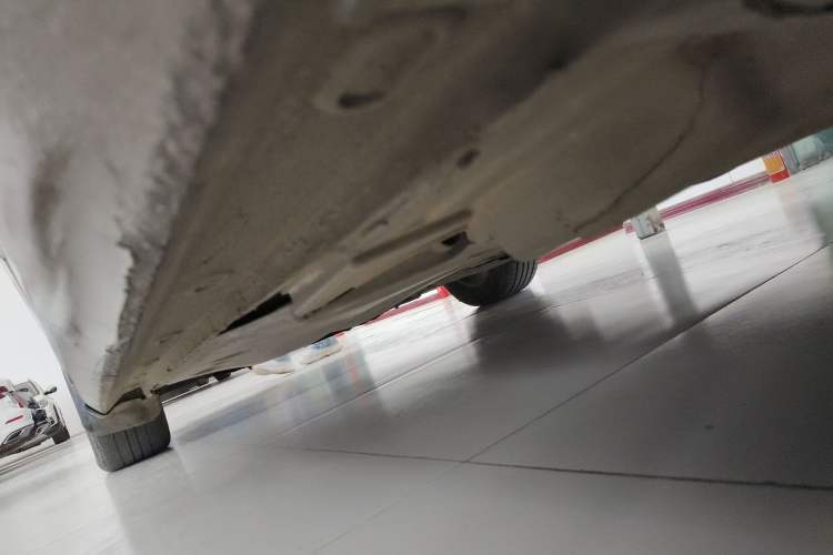 Used Volkswagen Passat 2016 330TSI DSG Luxury Edition Left Side Sill