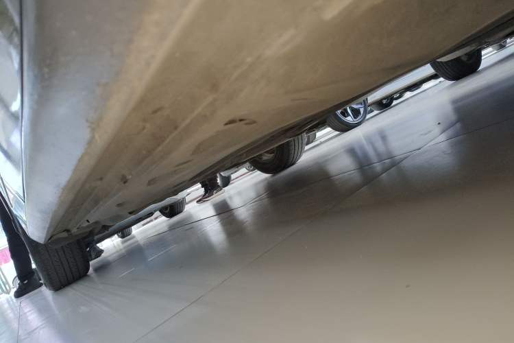 Used Volkswagen Passat 2016 330TSI DSG Luxury Edition Right Side Sill