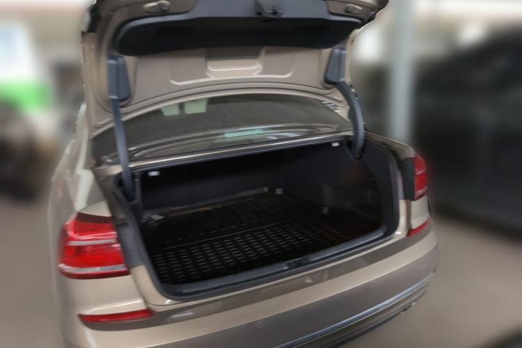 Used Volkswagen Passat 2016 330TSI DSG Luxury Edition Trunk