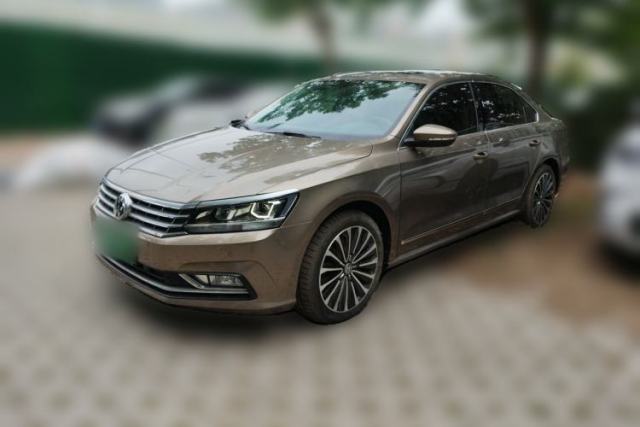 Ojetý Volkswagen Passat 2016 330TSI DSG Prestige Edition