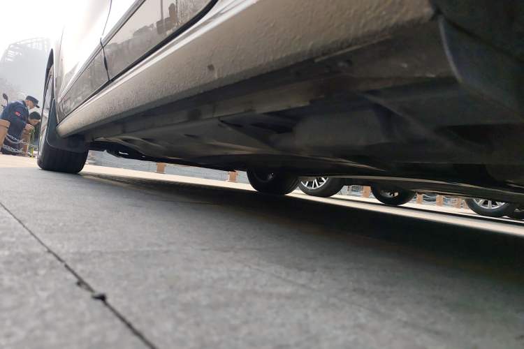 Used Volkswagen Passat 2016 330TSI DSG Luxury Edition Chassis Rear Left