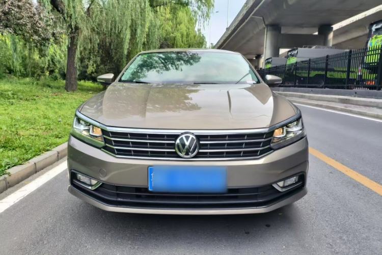 Used Volkswagen Passat 2016 280TSI DSG Prestige Edition Engine Bay