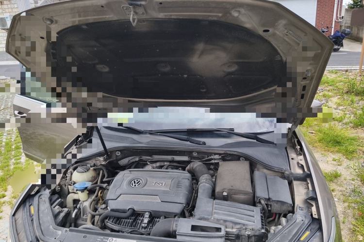 Used Volkswagen Passat 2016 330TSI DSG Prestige Edition Engine Bay