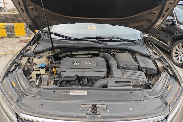 Used Volkswagen Passat 2016 330TSI DSG Luxury Edition Engine Bay