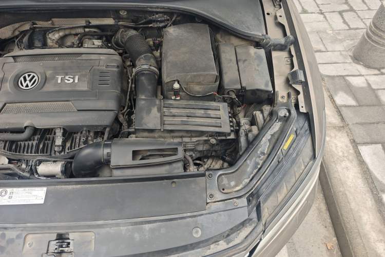Used Volkswagen Passat 2016 330TSI DSG Prestige Edition Engine Bay Left