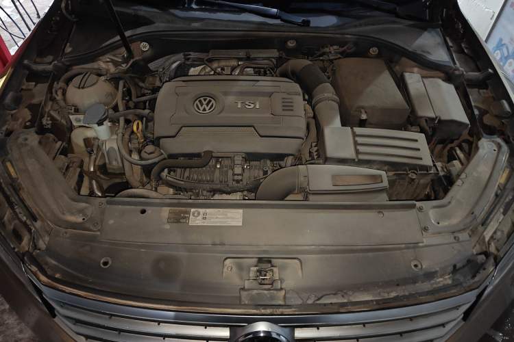 Used Volkswagen Passat 2016 330TSI DSG Prestige Edition Engine Bay