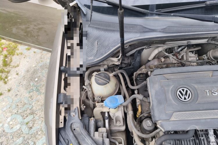 Used Volkswagen Passat 2016 330TSI DSG Prestige Edition Engine Bay Right