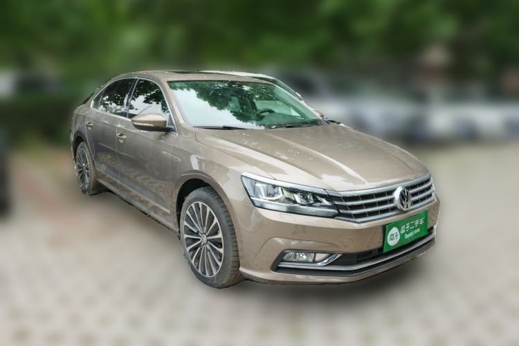 Used Volkswagen Passat 2016 330TSI DSG Prestige Edition Front Right 45 Deg