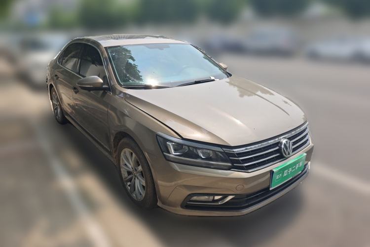 Used Volkswagen Passat 2016 280TSI DSG Prestige Edition Front Right 45 Deg