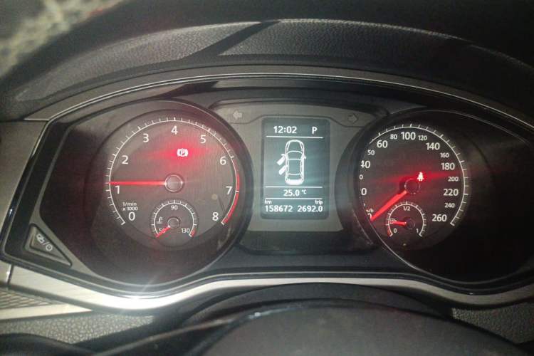 Used Volkswagen Passat 2016 330TSI DSG Luxury Edition Instrument Cluster