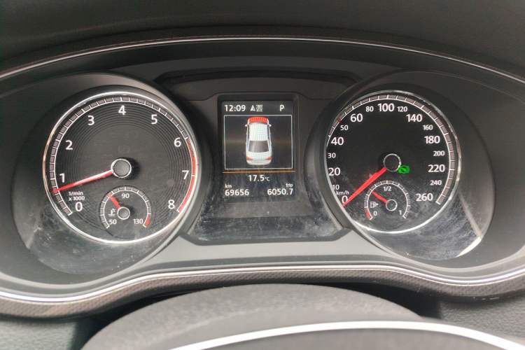 Used Volkswagen Passat 2016 330TSI DSG Prestige Edition Instrument Cluster