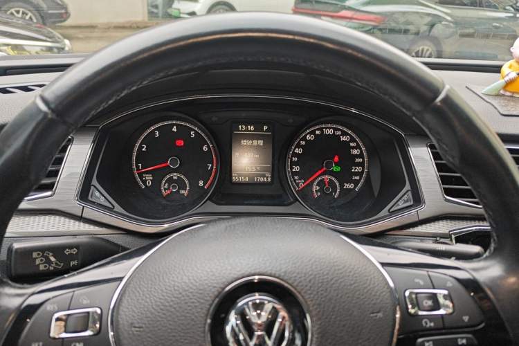Used Volkswagen Passat 2016 330TSI DSG Luxury Edition Instrument Cluster
