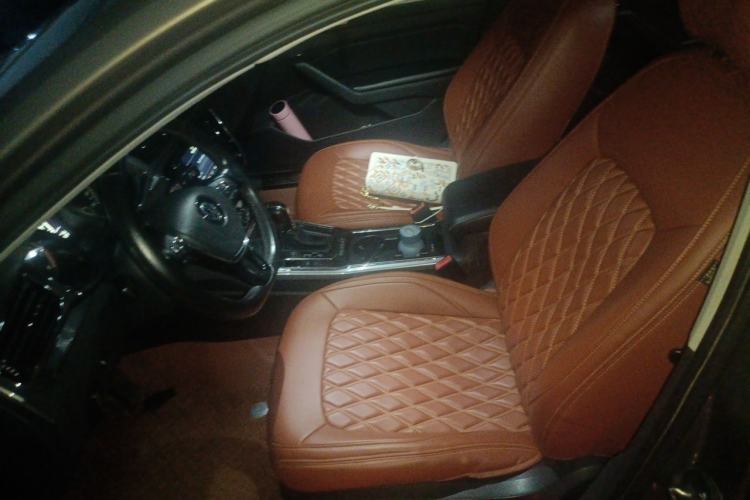 Used Volkswagen Passat 2016 330TSI DSG Luxury Edition Left Front Seat