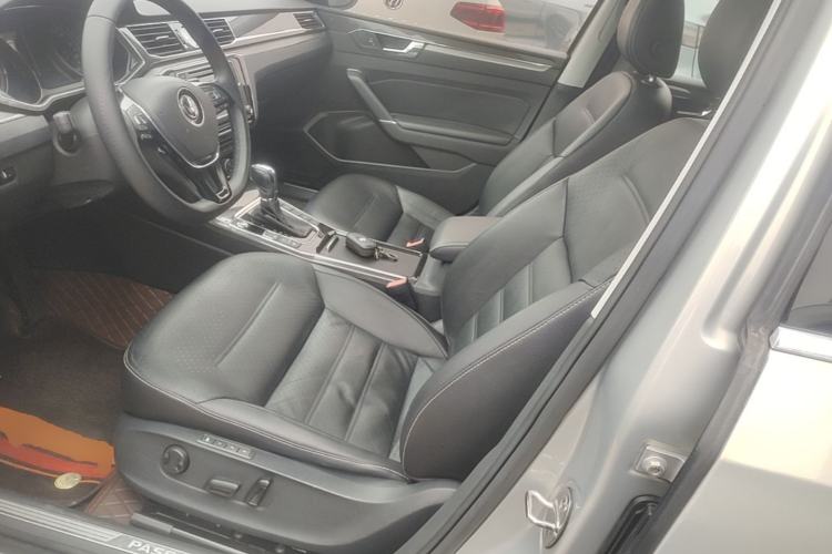 Used Volkswagen Passat 2016 330TSI DSG Prestige Edition Left Front Seat