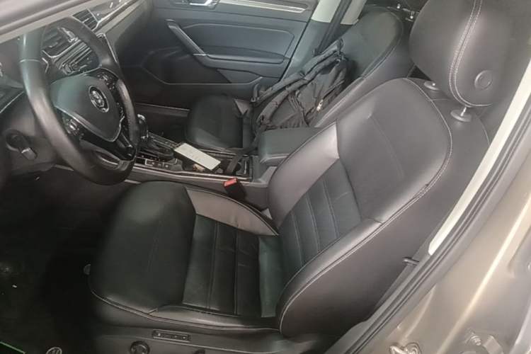 Used Volkswagen Passat 2016 330TSI DSG Prestige Edition Left Front Seat